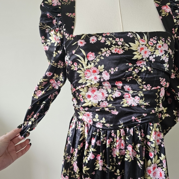 Nwt Revolve likely 4 floral satin babydoll brandie mini dress - Picture 4 of 10